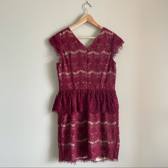 Maeve Peplum Lace Dress - Large - Picture 4 of 14